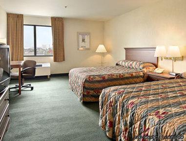 Ramada By Wyndham Hawthorne/lax 2* Hawthorne