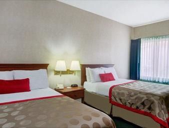 Hotel Ramada By Wyndham Hawthorne/lax